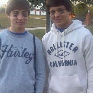 Meet your Posher, Cade